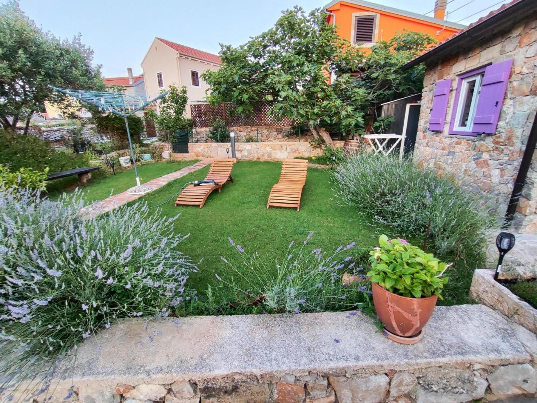 Vacation House Orange Вели-Лошинь Экстерьер фото