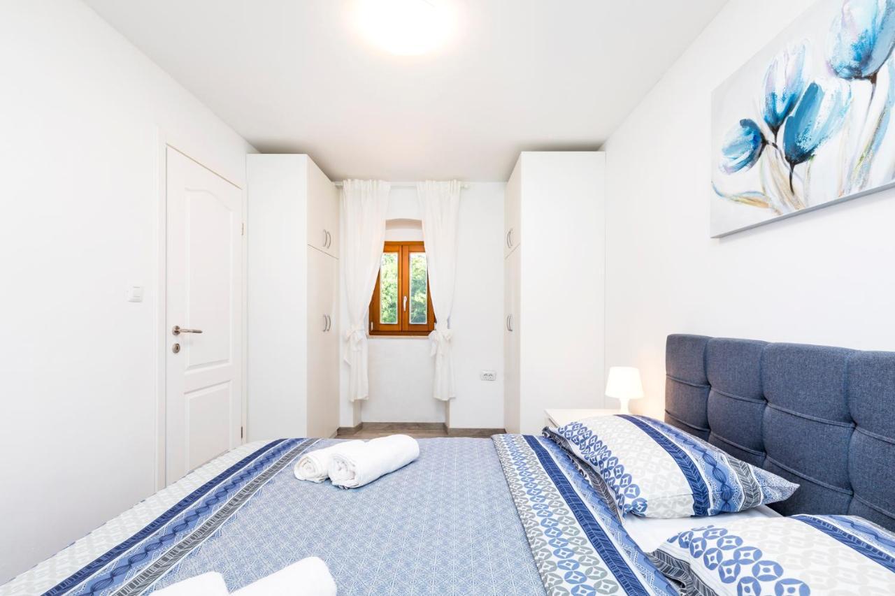Vacation House Orange Вели-Лошинь Экстерьер фото